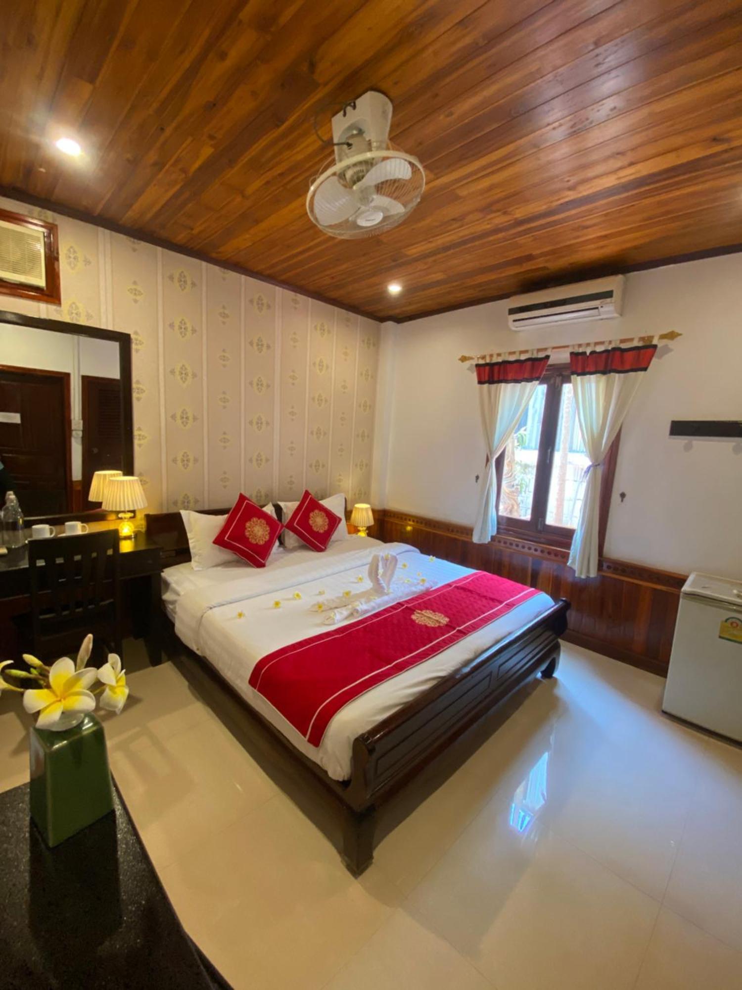 Golden Lotus Boutique Hotel Luang Prabang Esterno foto