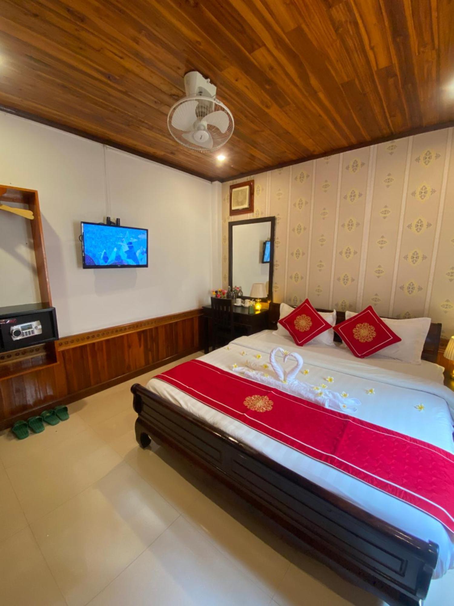 Golden Lotus Boutique Hotel Luang Prabang Esterno foto