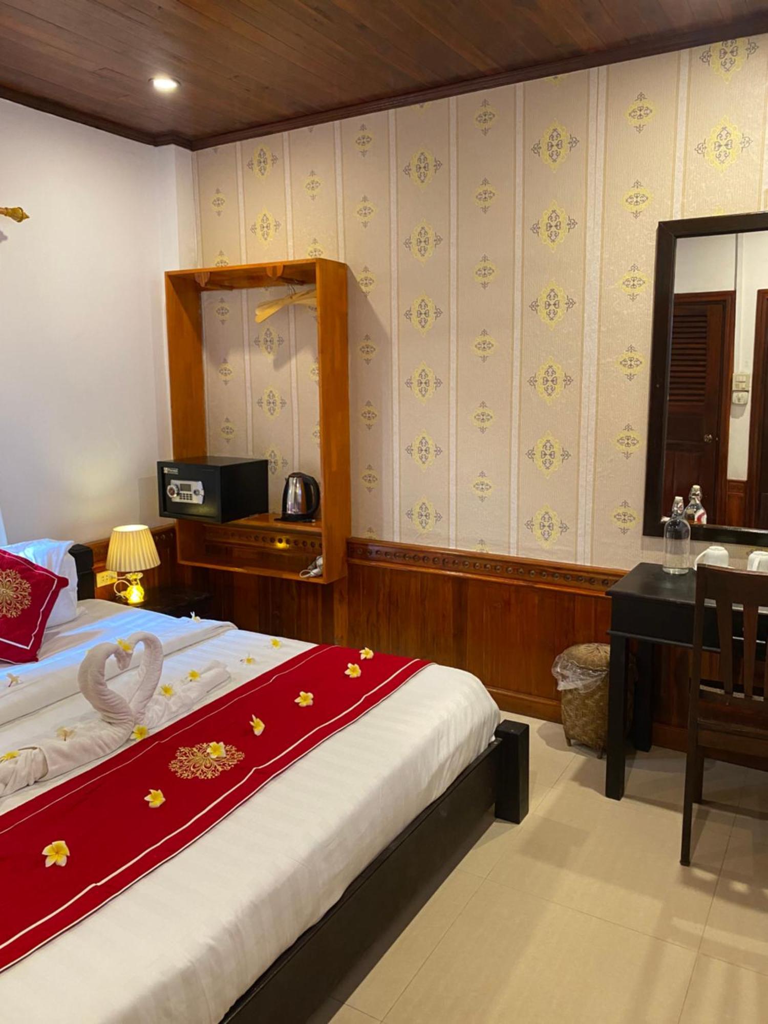 Golden Lotus Boutique Hotel Luang Prabang Esterno foto