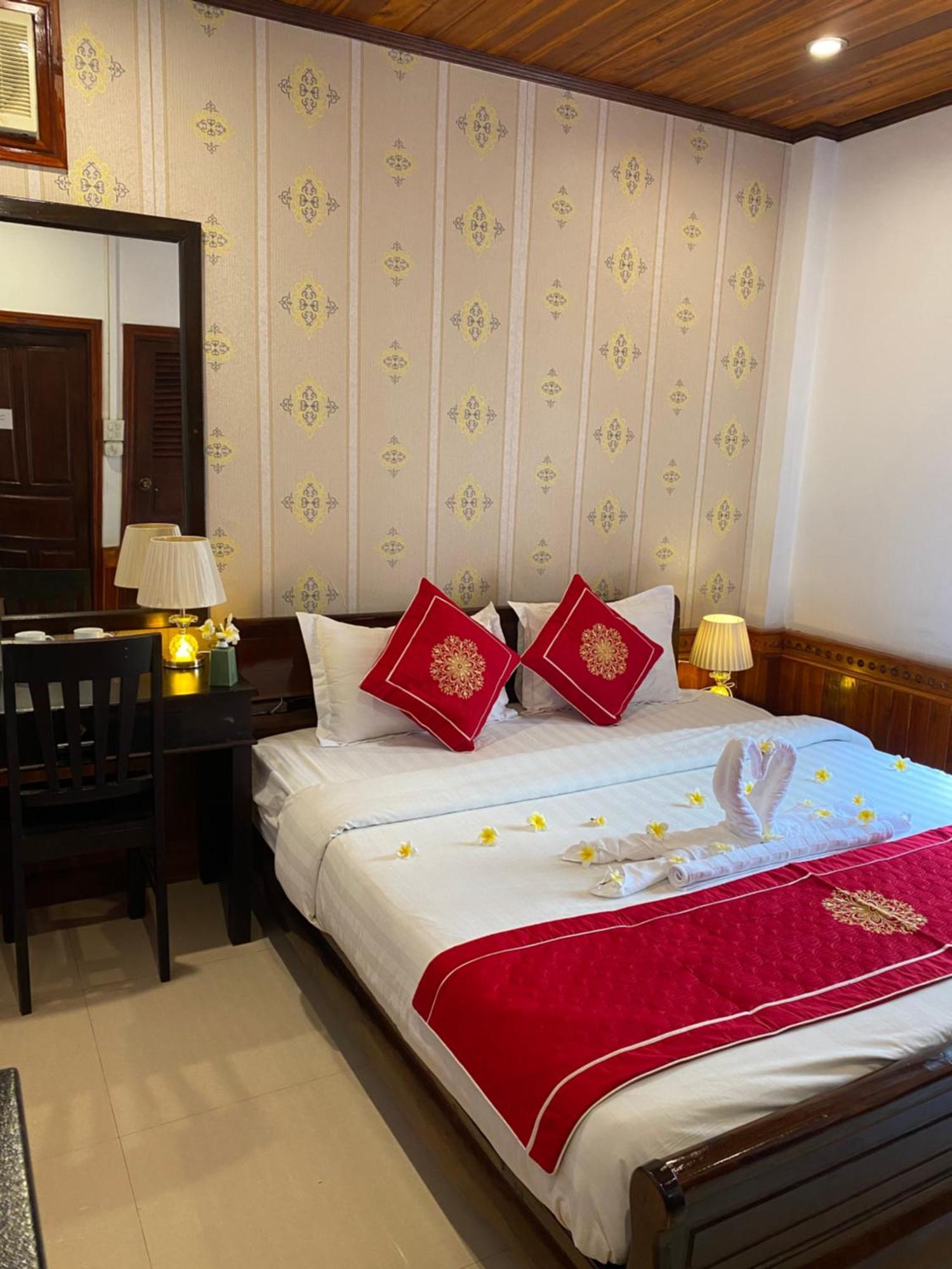 Golden Lotus Boutique Hotel Luang Prabang Esterno foto